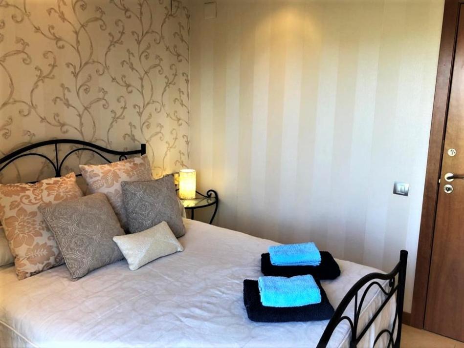 Apartamento Amposta Салоу Экстерьер фото